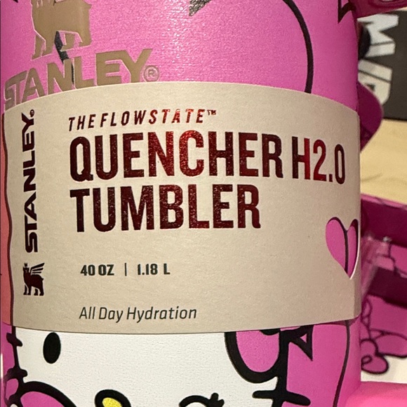 Stanley Pink Hello Kitty Quencher Tumbler - Picture 6 of 7